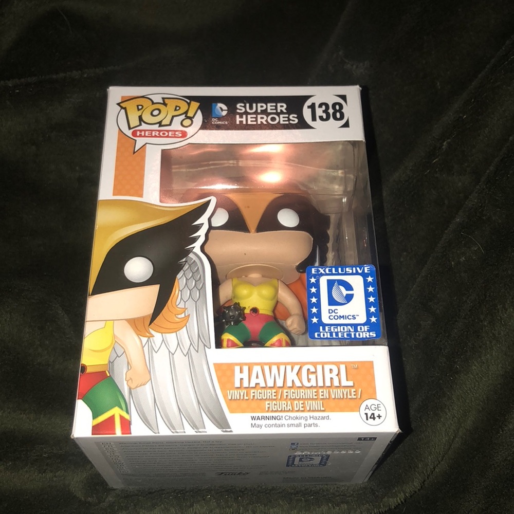 Pop funko hawk girl
